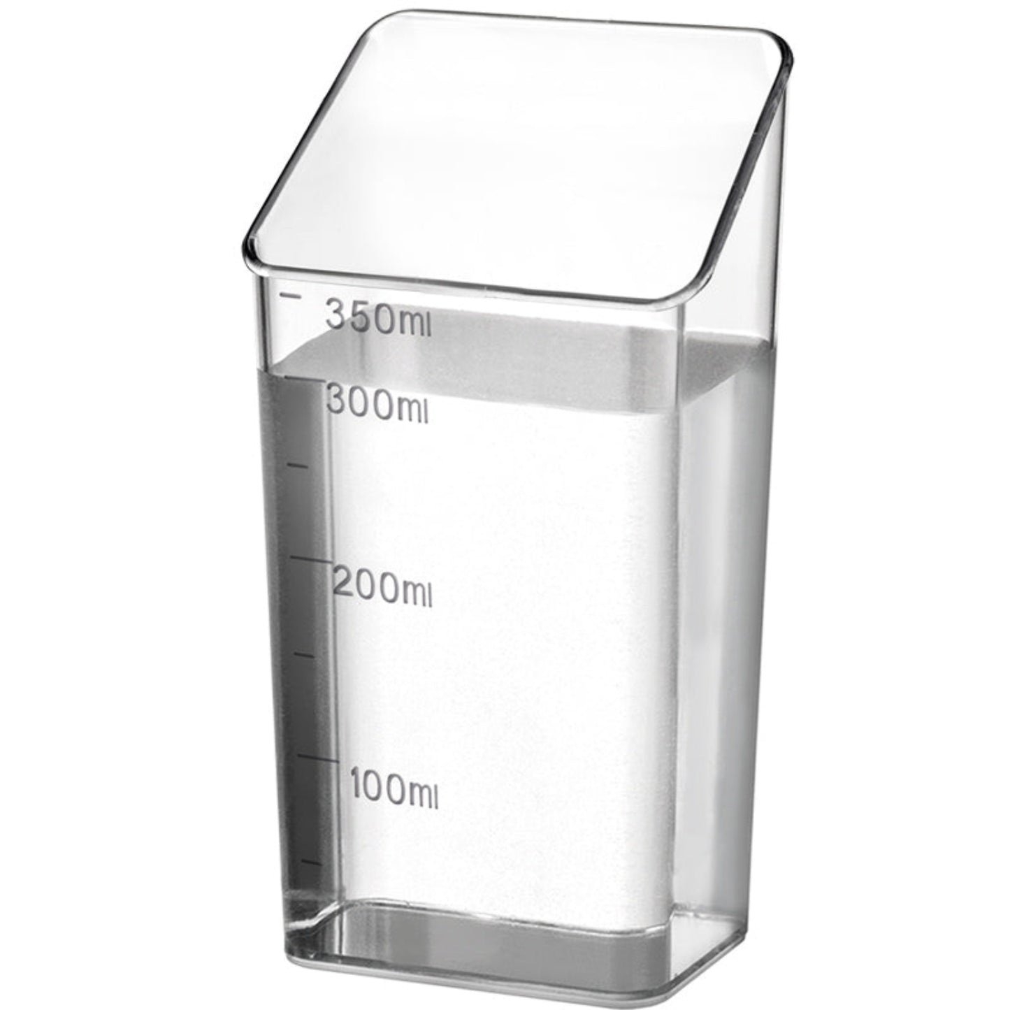 Der Unold Messbecher für EISWÜRFELBEREITER Edel 48955 ist ein transparenter, rechteckiger Messbecher mit schräger Öffnung oben, der in 50-ml-Schritten bis 350 ml markiert ist und aktuell bis zur 300-ml-Linie mit Wasser gefüllt ist.